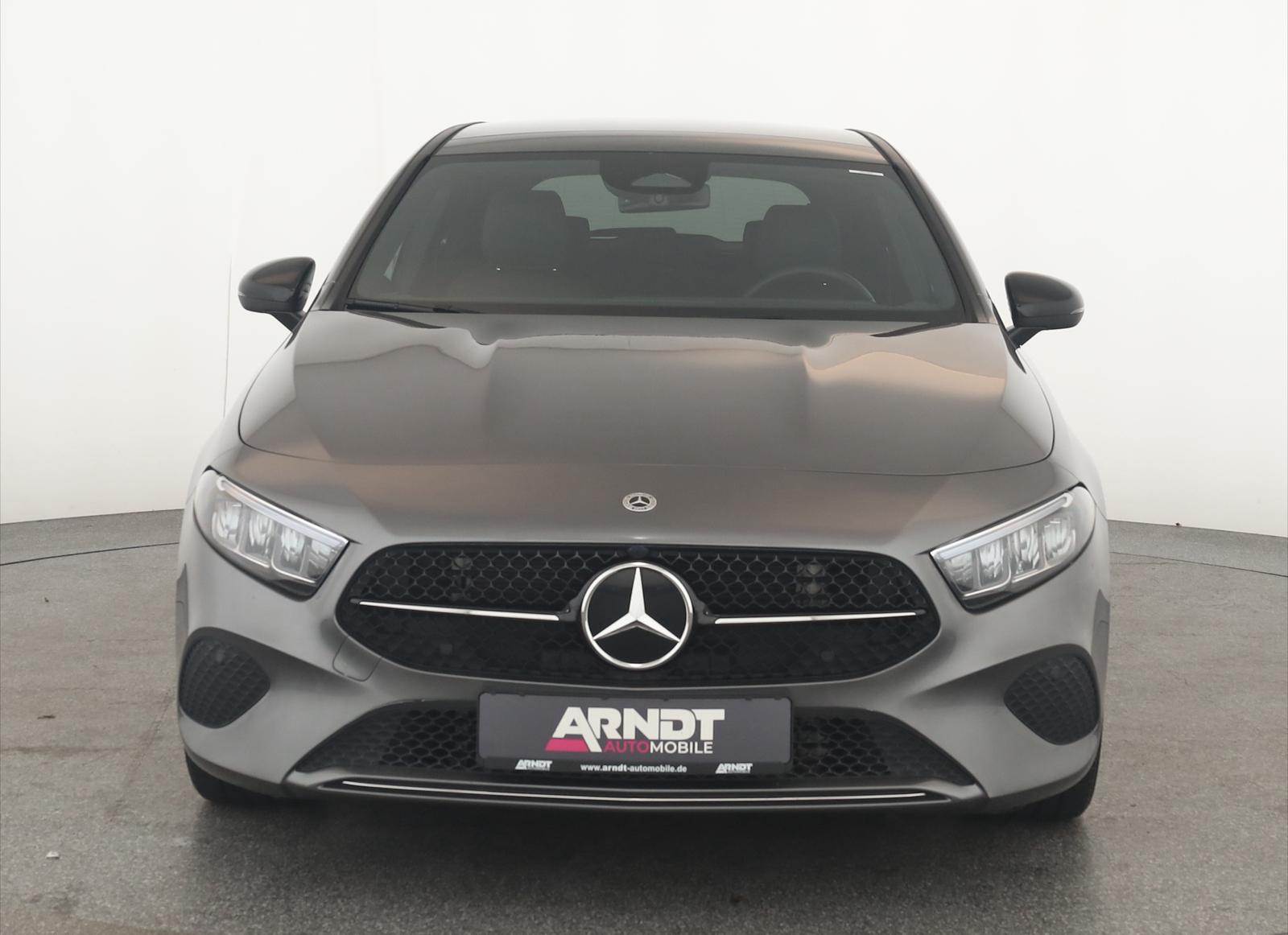 Mercedes-Benz A 250 4M Progressive+ Night LED Pano Nav Kam 18"