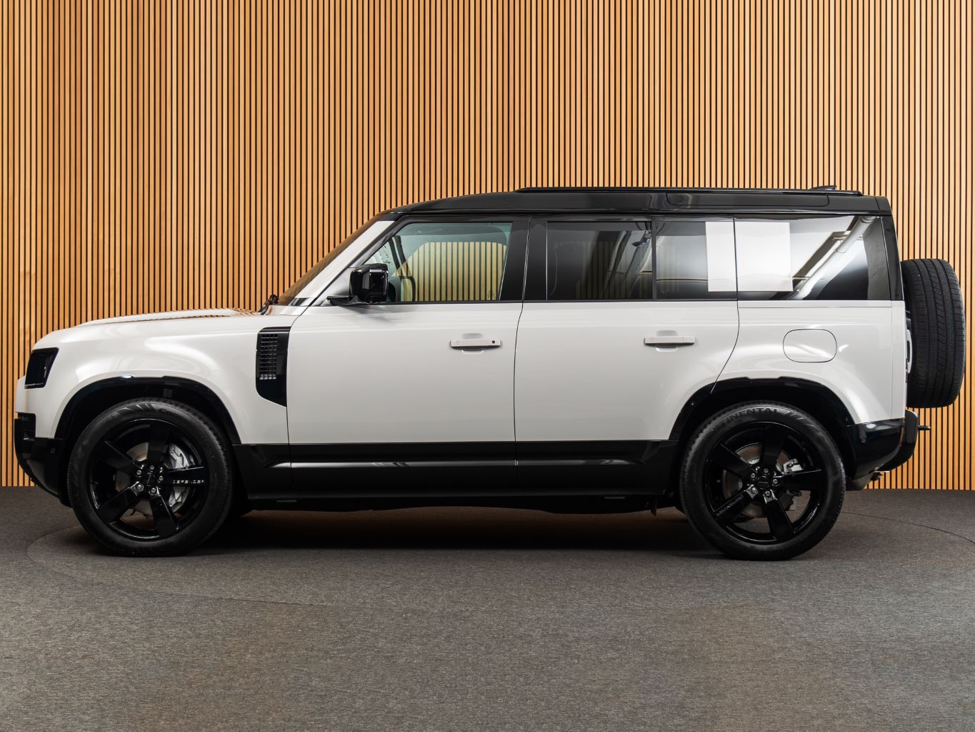 Land Rover Defender 110 X-Dynamic HSE P300e 22"-PANO-HUD imagem 2