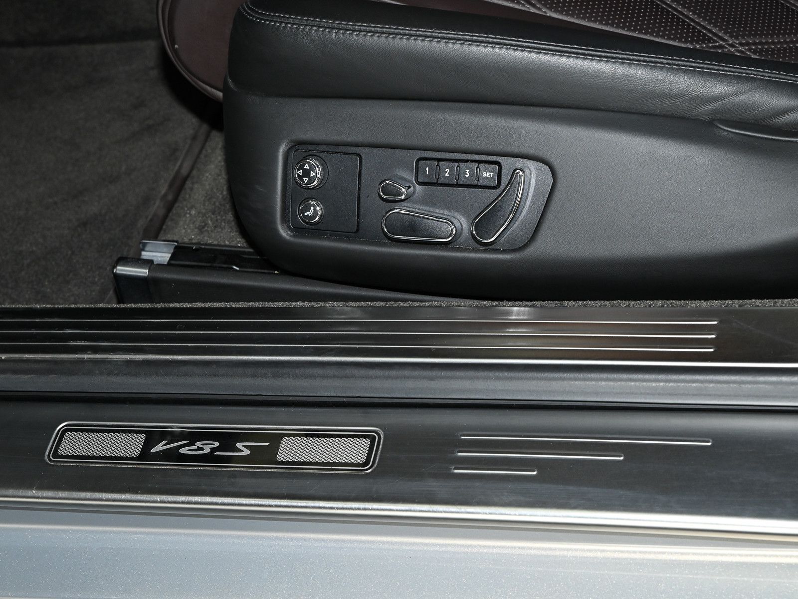 Fahrzeugabbildung Bentley Continental GT V8 S - Mulliner | Premier Spec!