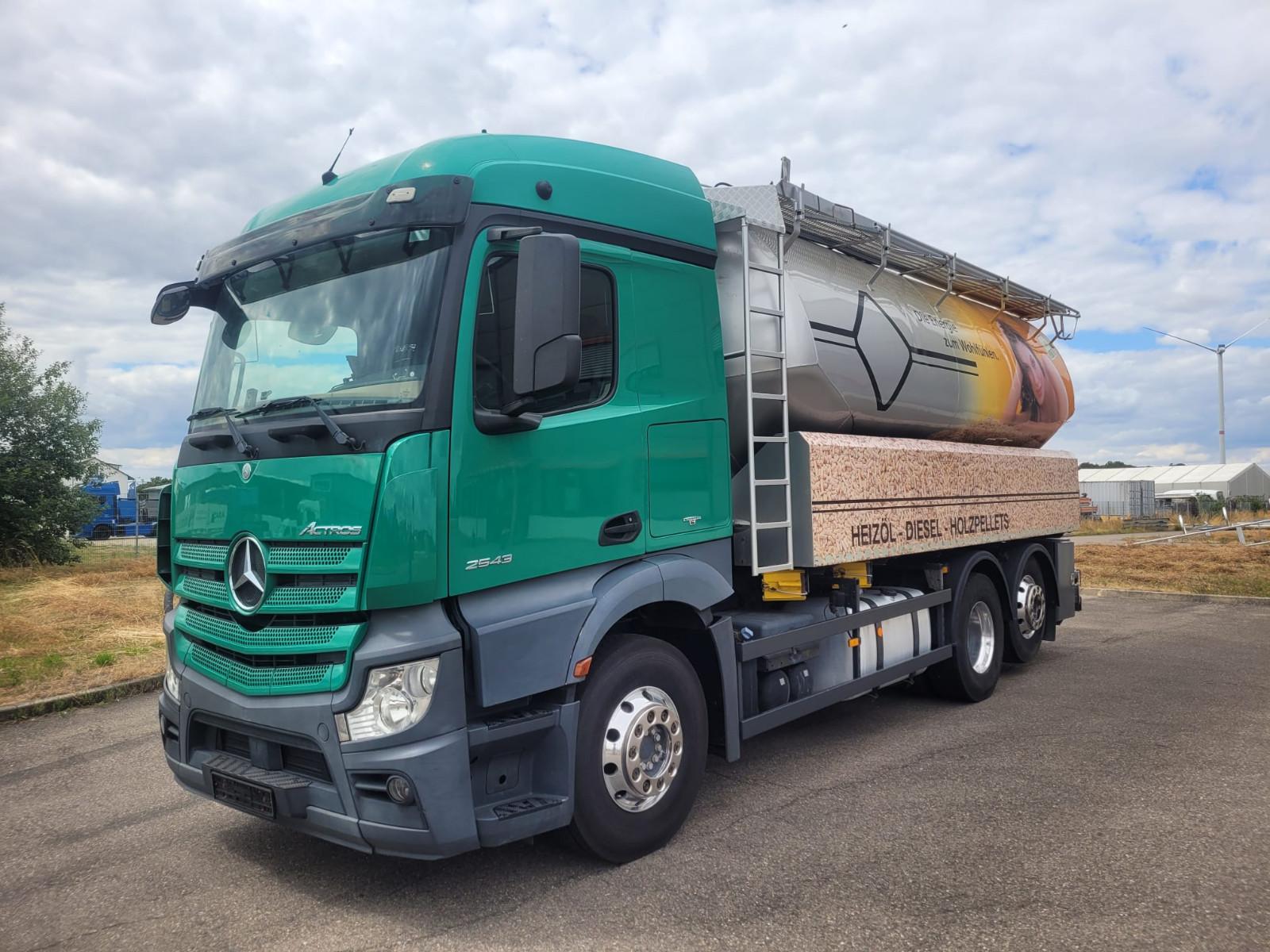 Mercedes-Benz Actros 2543 Pellet Heitling KWS Waage 26m³ Top
