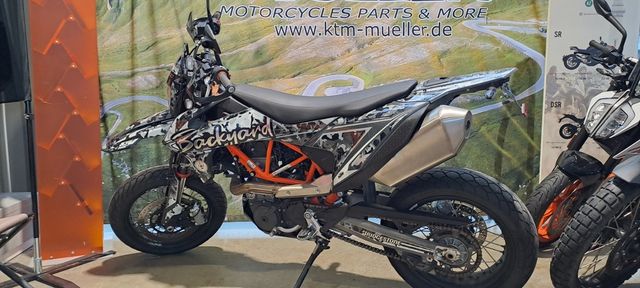 KTM 690 SMC-R KTM 690 SMC-R 1.Hand wenig Kilometer