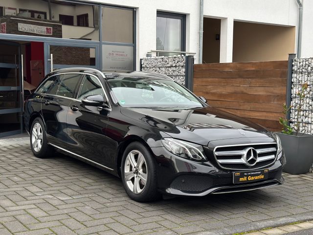 Mercedes-Benz E 220 E -Klasse T-Modell E 220 d  Avantgarde