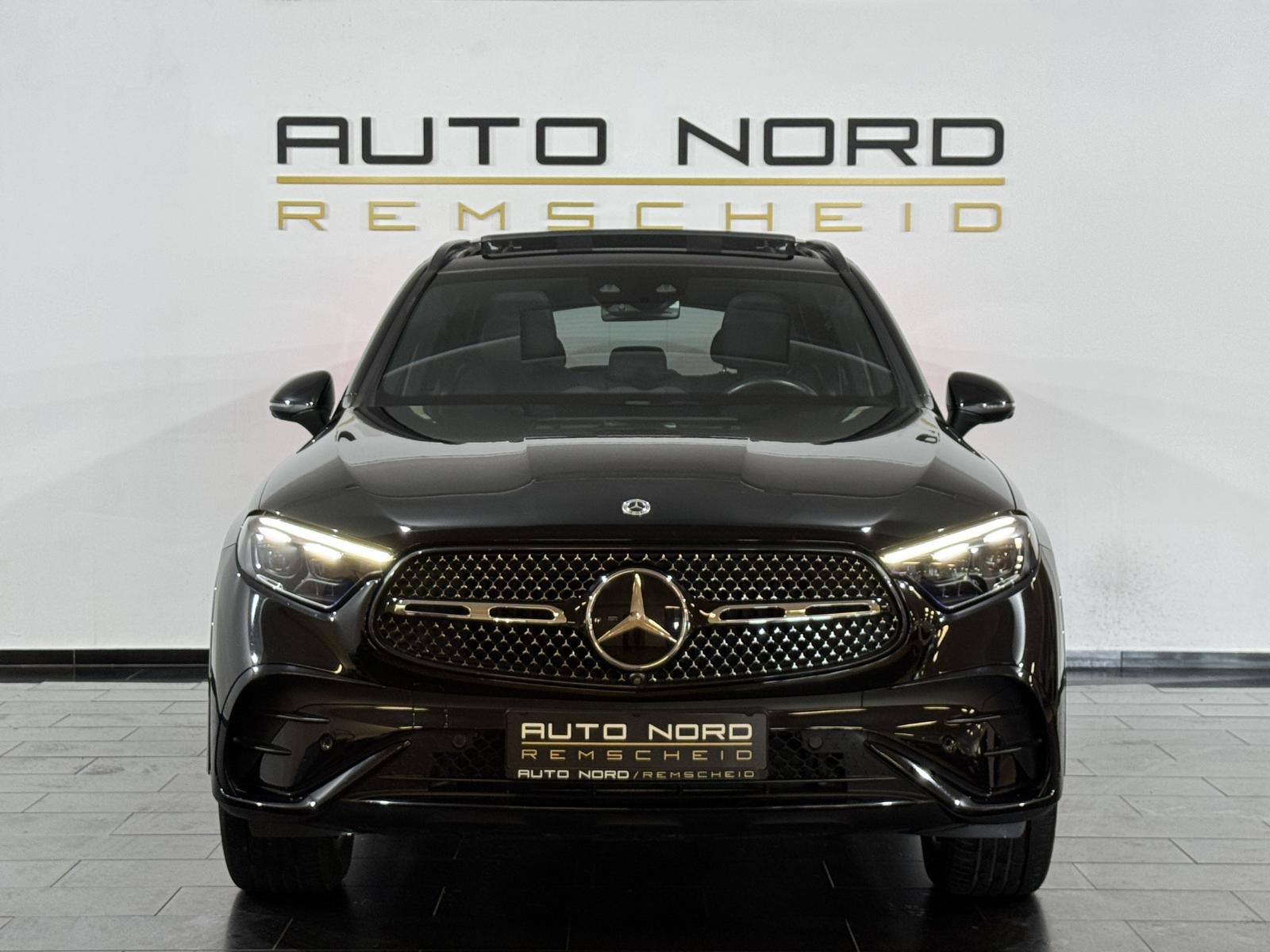 Mercedes-Benz GLC 200 AMG 4M*Pano*HeadUP*Night*360°*Memory*
