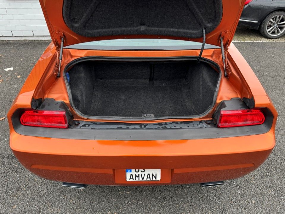 Fahrzeugabbildung Dodge Challenger 5.7 RT Leder Schiebedach