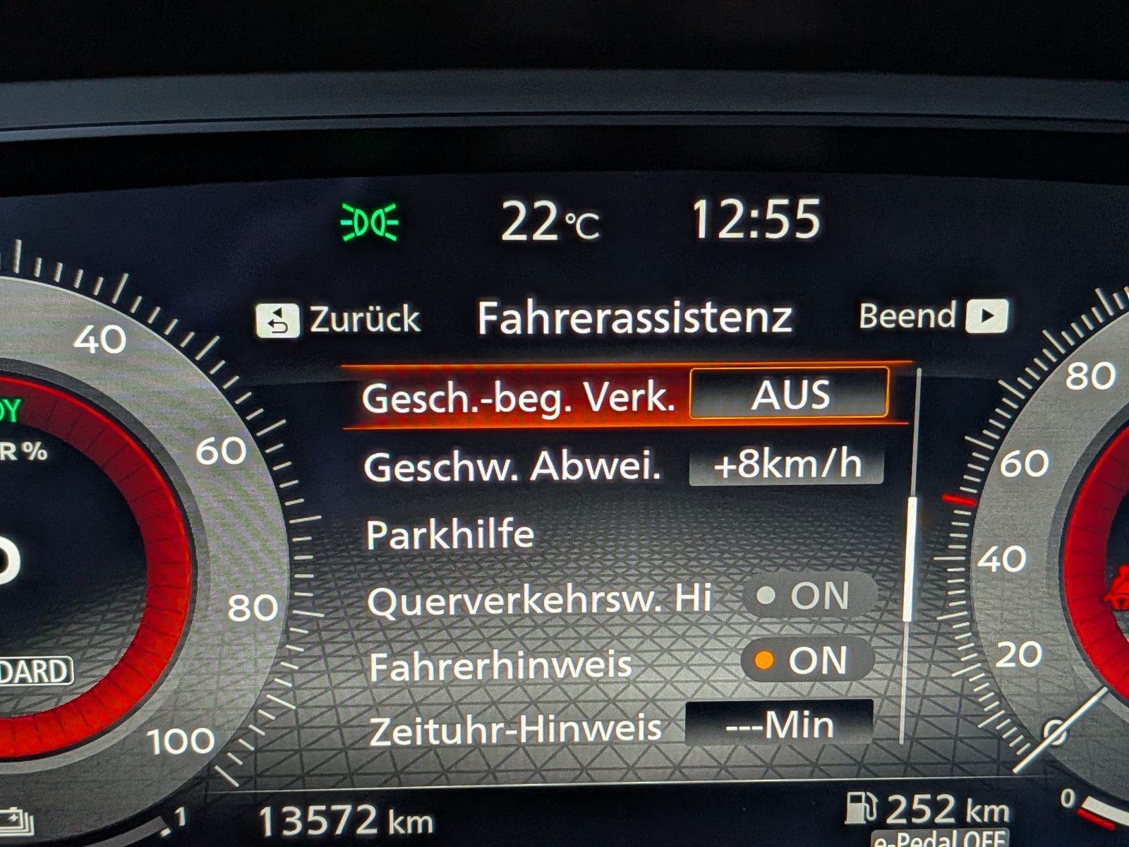 Fahrzeugabbildung Nissan X-Trail 1.5 e-Power N-Connecta ACC 360 Navi 12"