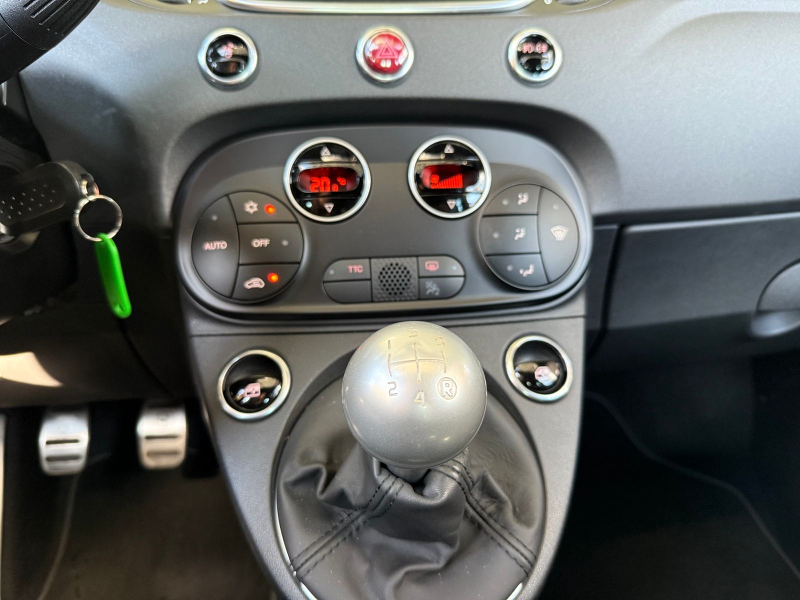 Fahrzeugabbildung Abarth 595 C Competizione BEATS KLIMA NAVI ALU