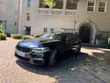 BMW 540i G30 Mpaket. / Sternenhimmel - BMW 540 in Oberhausen