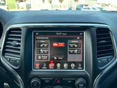 Fahrzeugabbildung Jeep Grand Cherokee 6.4 SRT Autom Pano Navi ACC dt.Fz