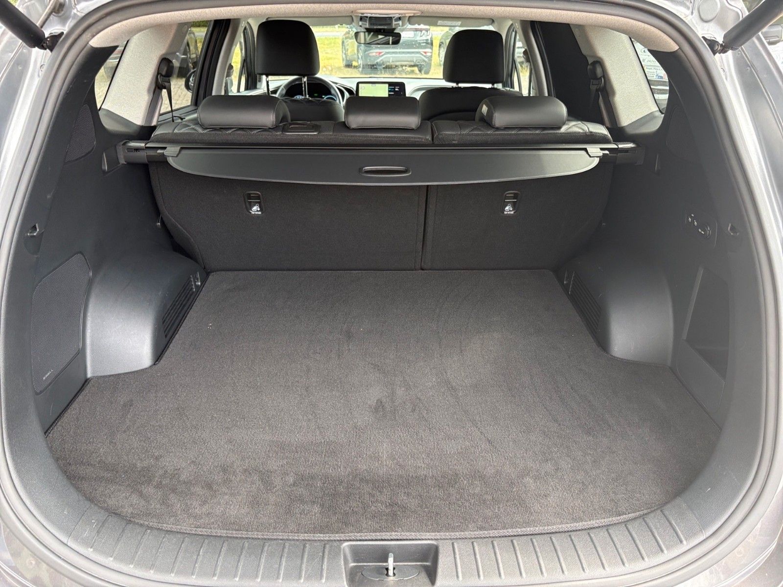 Fahrzeugabbildung Hyundai Santa Fe Prime Hybrid *ALLRAD*