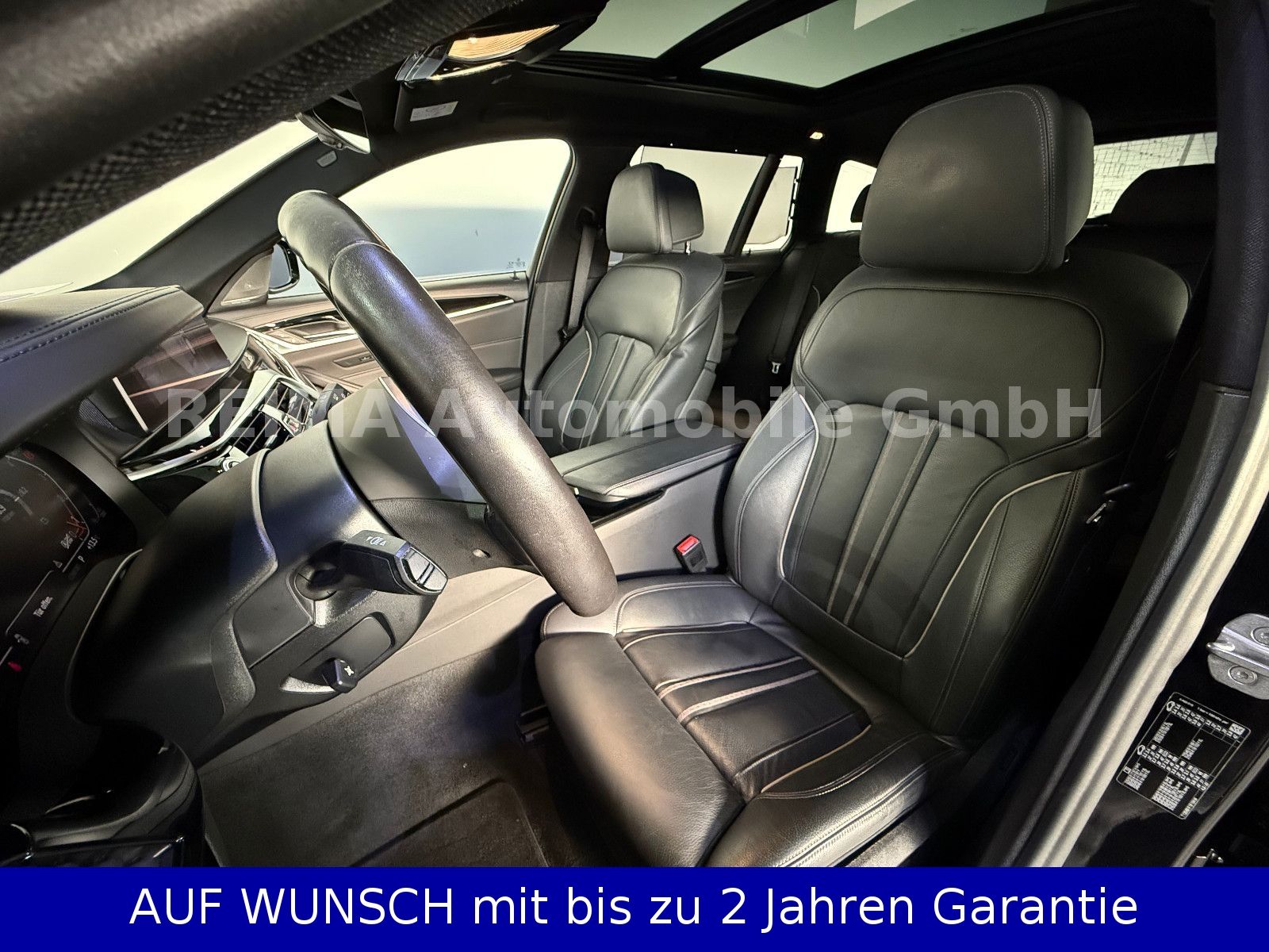 Fahrzeugabbildung BMW 520 i M Sport Touring, Pano, LED, 360°, H&K