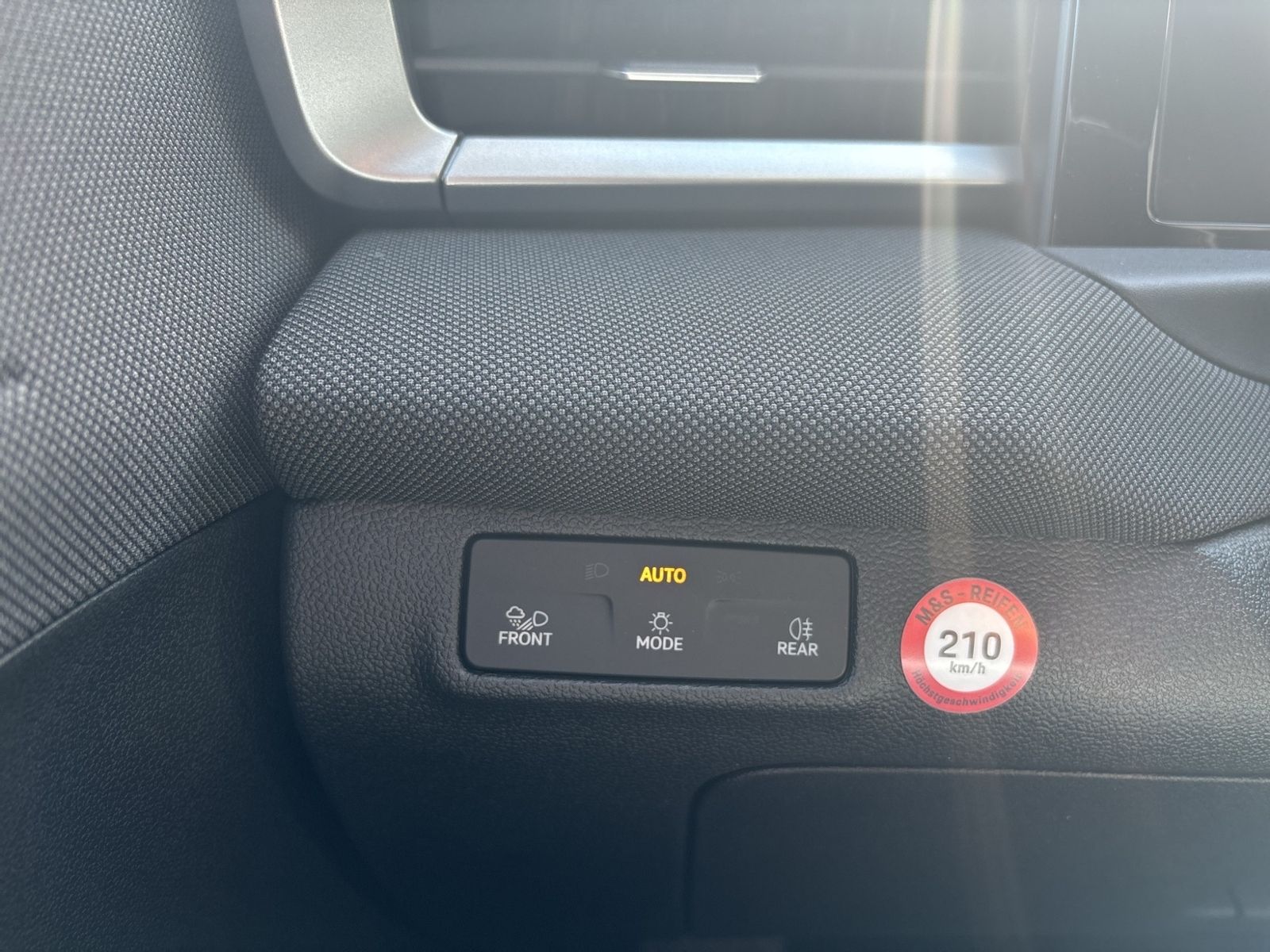 T-Roc Life 1.5 eTSI, Energy, ACC, Navi, RearView