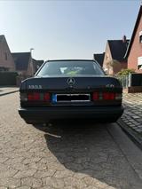 Mercedes-Benz 190E 2,6l - Mercedes-Benz 190 mit Benzin-Antrieb: Limousine, 2.6