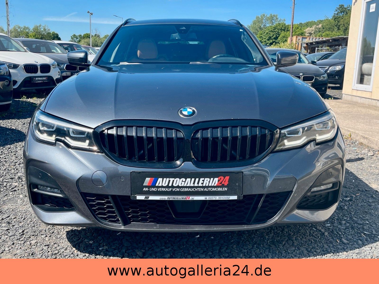 Fahrzeugabbildung BMW 320d Sport-Aut. M SPORTPAKET Navi Leder AHK LED