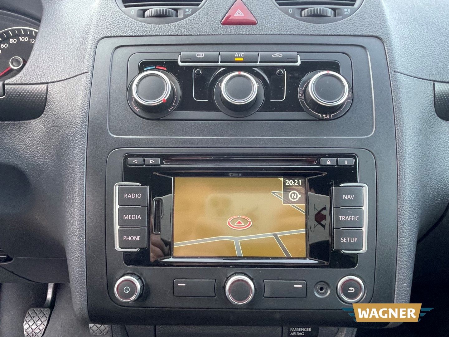 Fahrzeugabbildung Volkswagen Caddy Maxi Kombi EcoProfi 7-Sitzer