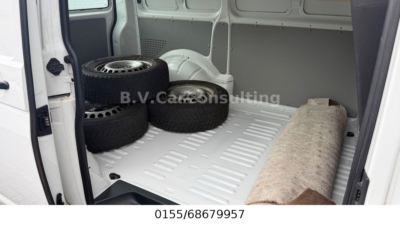 Volkswagen T6 Transporter Kasten/Kombi FWD*1Hand*87TKM*8Fac