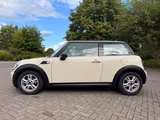 MINI One 72KW  Creme TÜV neu - MINI mit Benzin-Antrieb: Beige