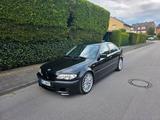 BMW 330I SCHALTER - BMW 330 aus 2003: 330i