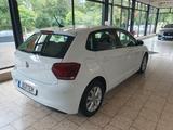 Volkswagen Polo 1.6 TDI Highline, Navi, PDC vo+hi, ect - VW Polo Gebrauchtwagen in Mönchengladbach