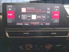 C5 Aircross Hybrid 145 ë-DCS6 MAX C5 Aircross Hybrid 145 ë-DCS6 MAX