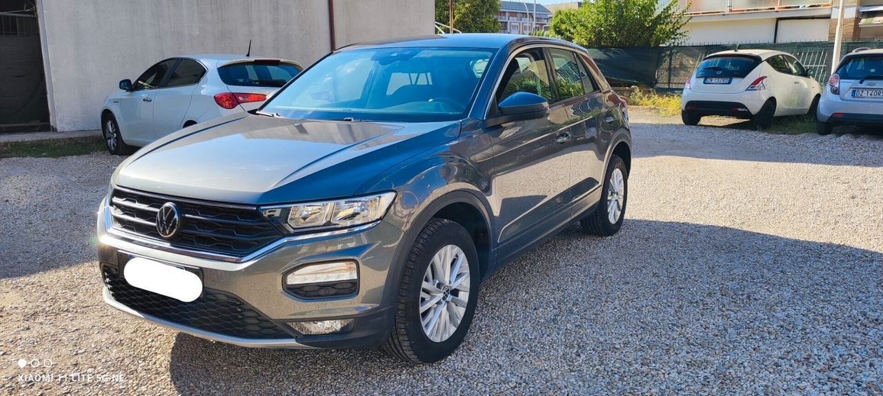 Volkswagen VW T-Roc 2.0 TDI 150 CV DSG 66.000 km UNIPRO' imagem 3