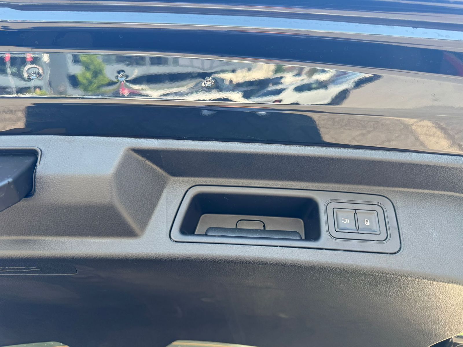 Fahrzeugabbildung BYD SEAL U DM-i PHEV PANO+HEAD+NAVI+LED+SHZ+360°+19"