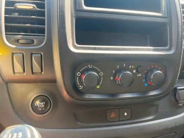 Renault Trafic - 8