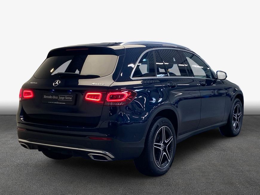 Mercedes-Benz GLC 300 — fotografia 2