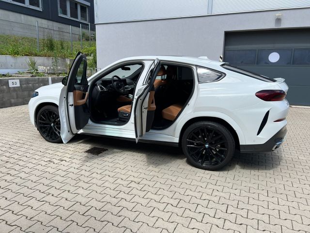 BMW X6 xDrive30d M Sport/Luftfederung/Soft CLOSE