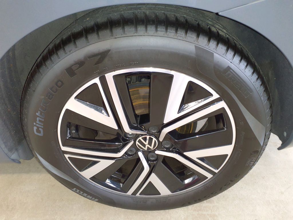 Volkswagen Touran Highline 2.0 TDI SCR Tempo*Nav*PDC*RFK*SH