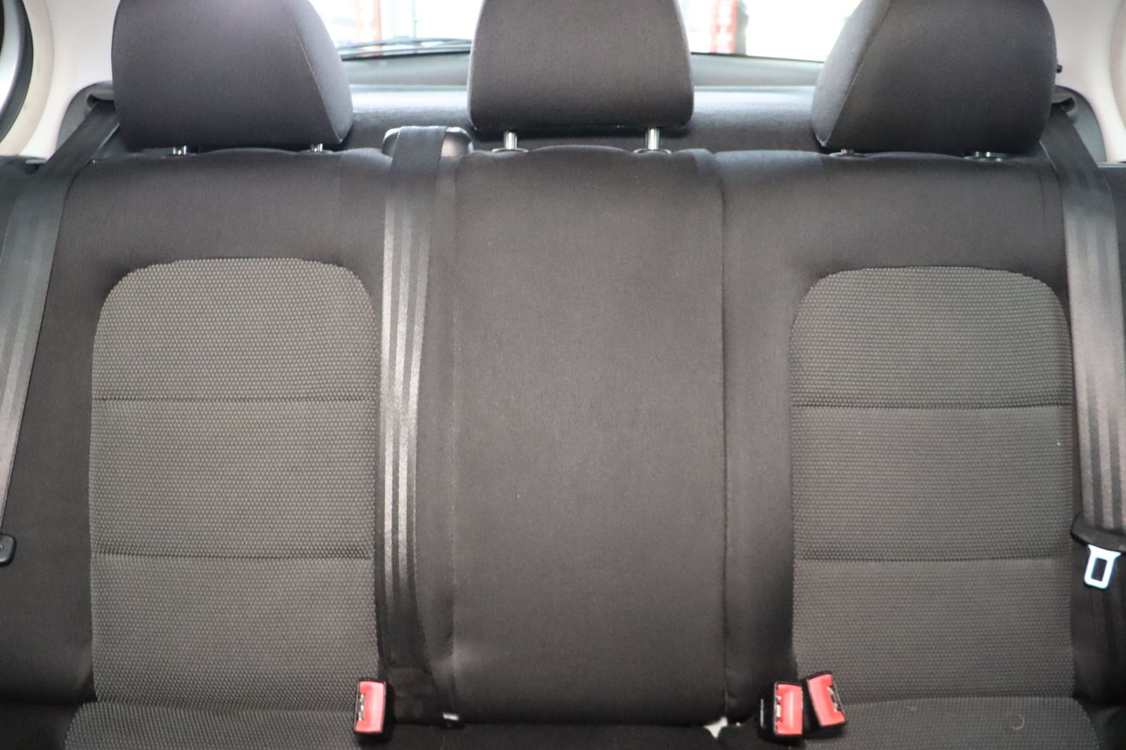 Fahrzeugabbildung SEAT Leon 1.6 16V komplett Seat Service * 1. Hand Ste