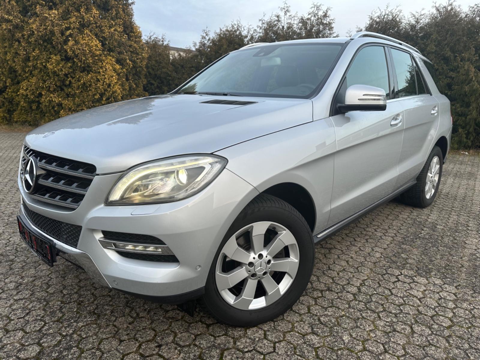 Mercedes-Benz ML 250 CDI BlueTec * 3.5t AHK