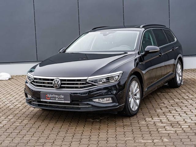 Volkswagen Passat Var. 2.0 TDI DSG Busin. *MATRIX*AHK*PANO*