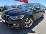 Volkswagen Passat Lim. R-Line Highline BMT/Start-Stopp - gebrauchte VW Passat aus dem Jahr 2016