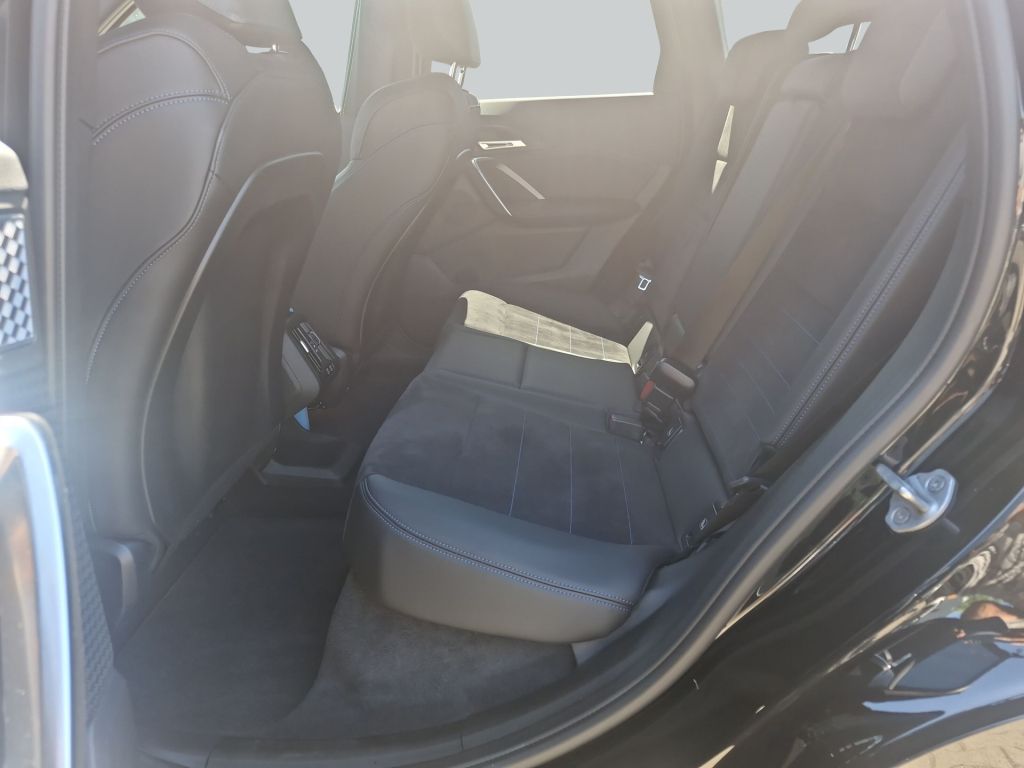 BMW iX1 - Bild 13