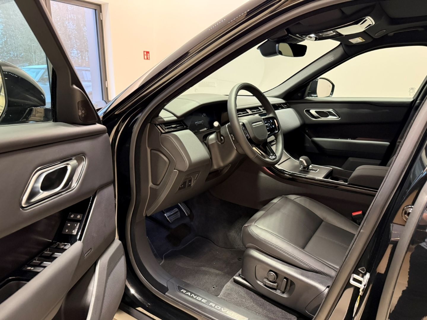 Land Rover Range Rover Velar - Bild 10