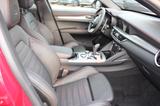 Alfa Romeo Stelvio Tributo Italiano Q4 0,99 Finanzierung - Alfa Romeo: Rot