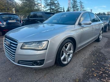 Audi A8 - 1