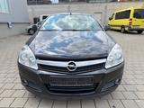 Opel Astra H TwinTop Endle Summer*KEYLES ENTRY*KLIMA* - Opel mit Benzin-Antrieb