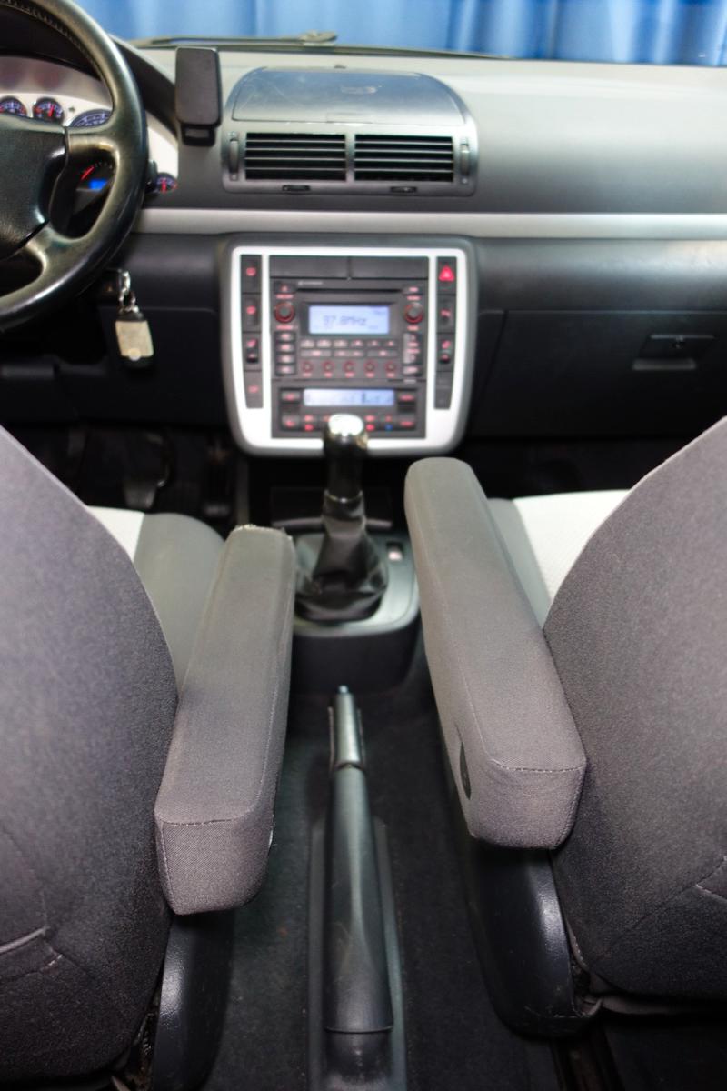 Volkswagen Sharan 2006 — photo 23