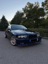 BMW E36 325i M-Paket M50B25 ohne Vanos H-Zulassung  - BMW 325 aus 1992
