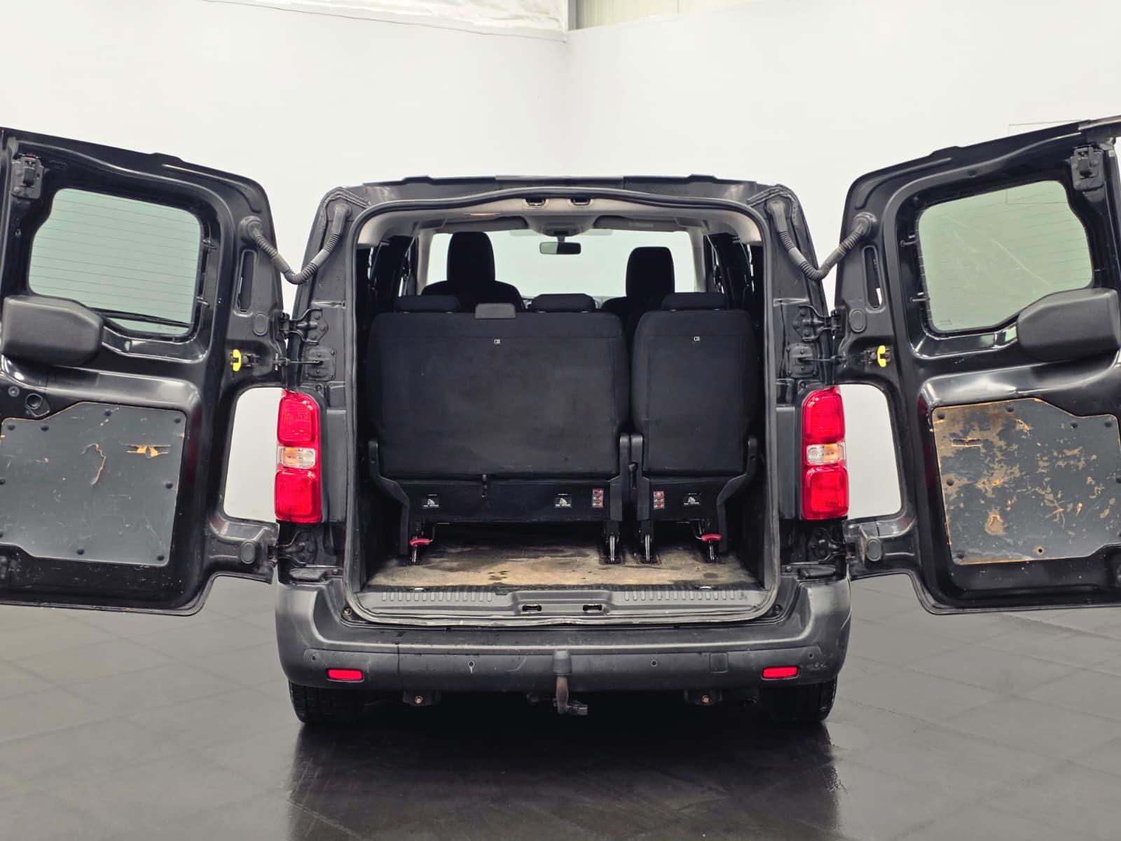 Peugeot Expert L2 8x Sitze Klima Tempomat 2x Schiebetür
