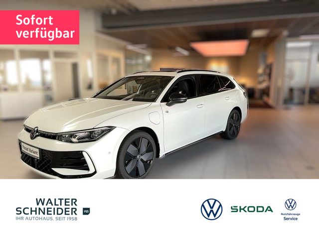 Volkswagen Passat R-Line 1.5 l eHybrid 292 PS AHK Navi Pano