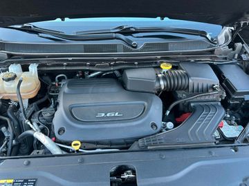 Chrysler Chrysler Touring Plus S  20" Felgen Monitor