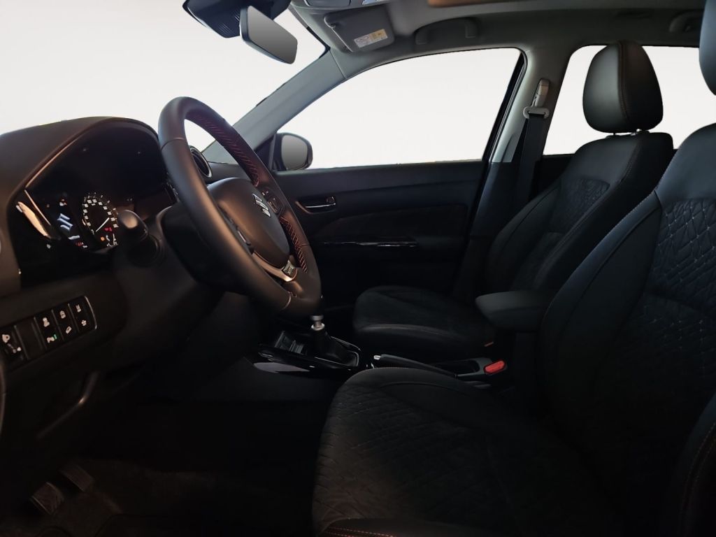 Fahrzeugabbildung Suzuki Vitara 1.4 Hybrid Allrad Comfort+ X-ITE