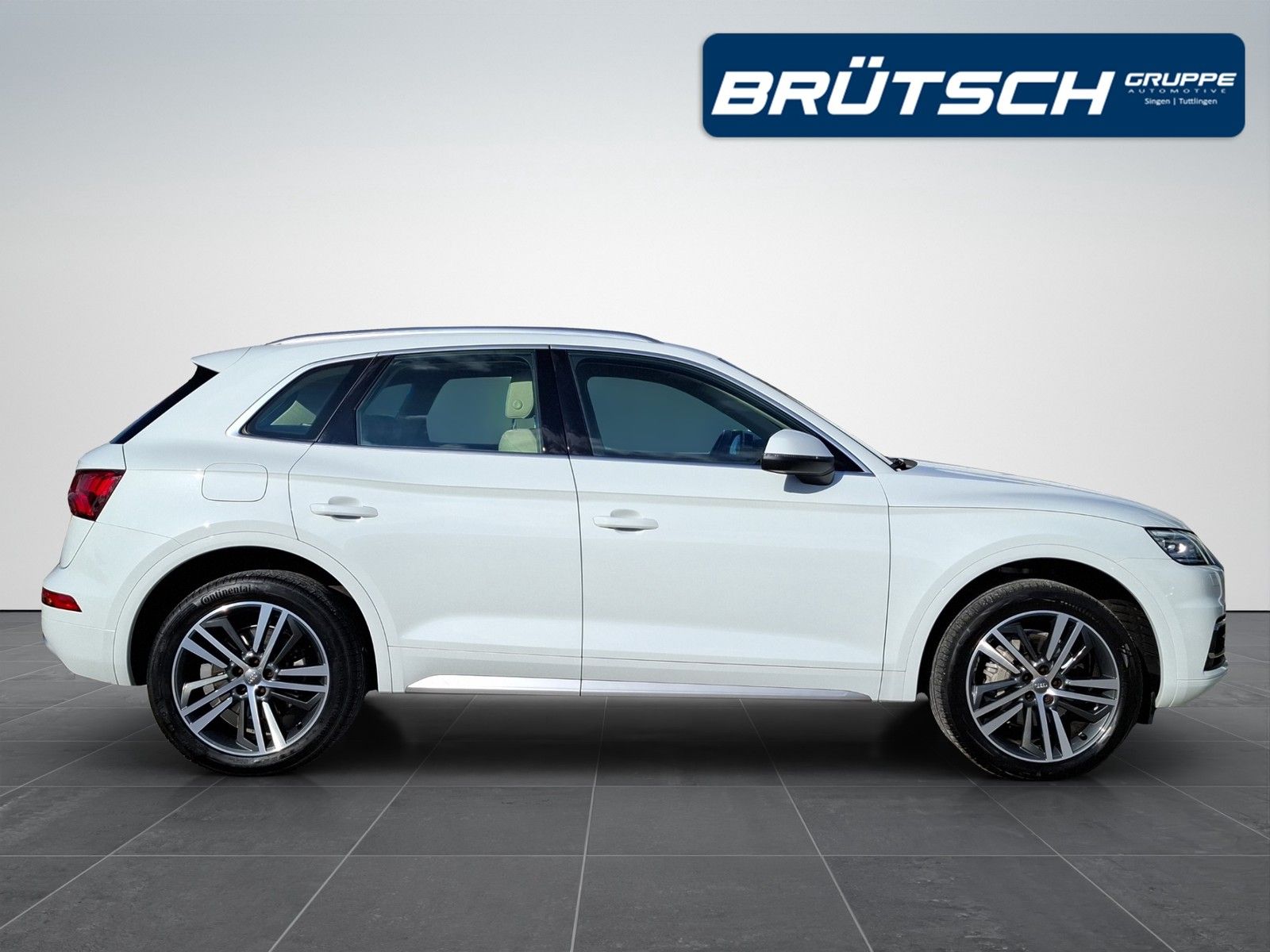AUDI Q5 40 TDI quattro sport S-TRONIC / LEDER / AHK / - Image 8