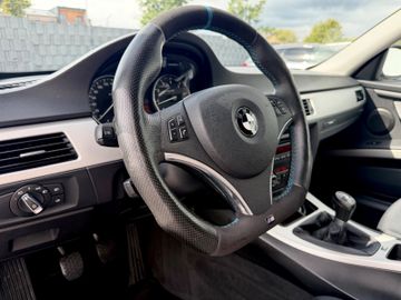 BMW 318 - 9