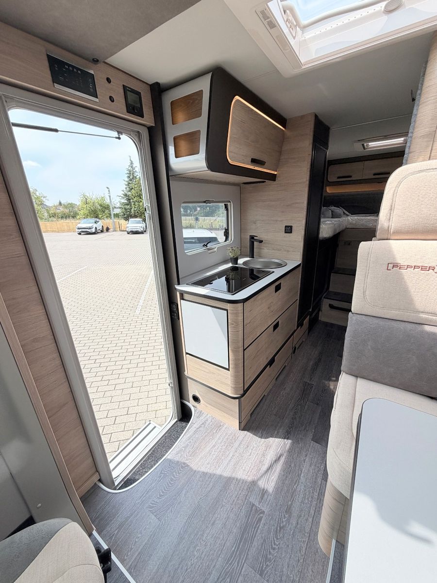 Fahrzeugabbildung Weinsberg CaraCompact Edition Pepper 600 MEG 2027