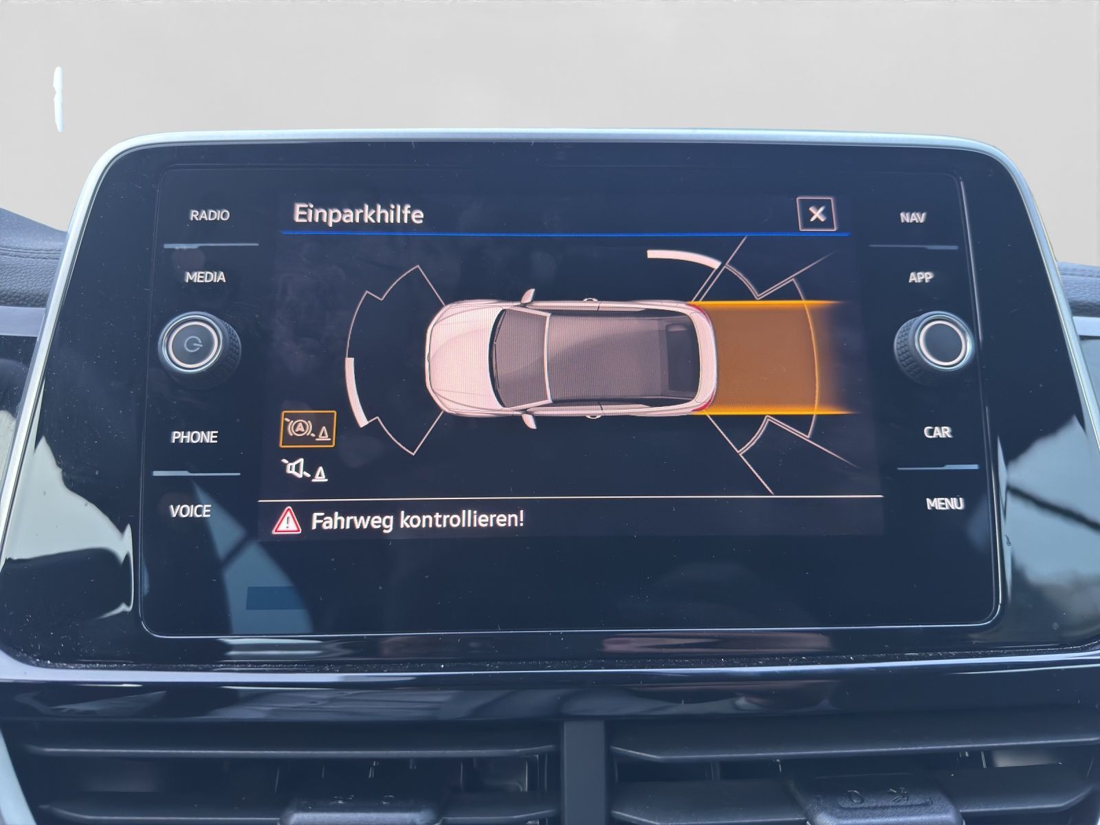 Volkswagen T-Roc - Bild 14