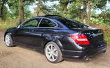 Mercedes-Benz C 350  sehr gepflegt AMG, VOLL Pano ILS Distroni - Mercedes-Benz C 350: Sportwagen