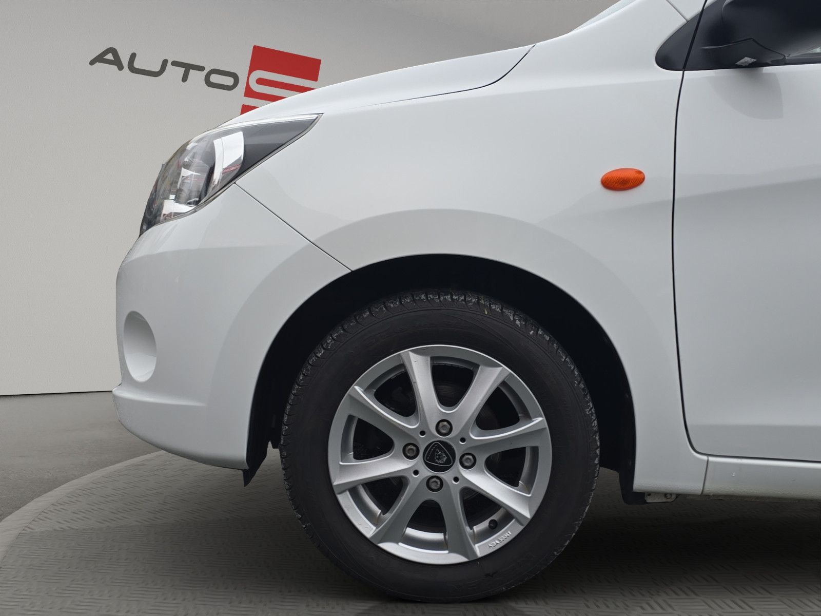 Fahrzeugabbildung Suzuki Celerio Club AUS 1.HAND+WENIG KM+TÜV SERVICE NEU